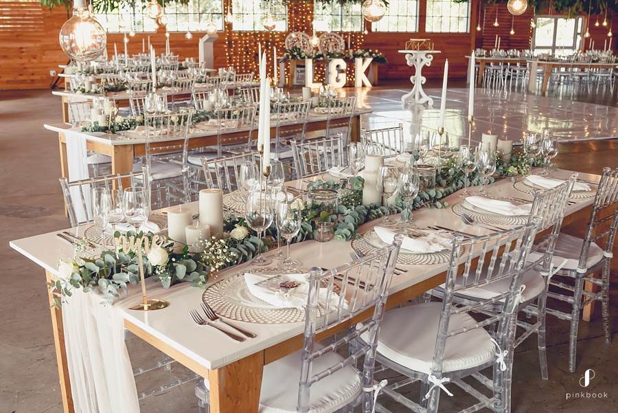 marlenique-wedding-estate-table-decor