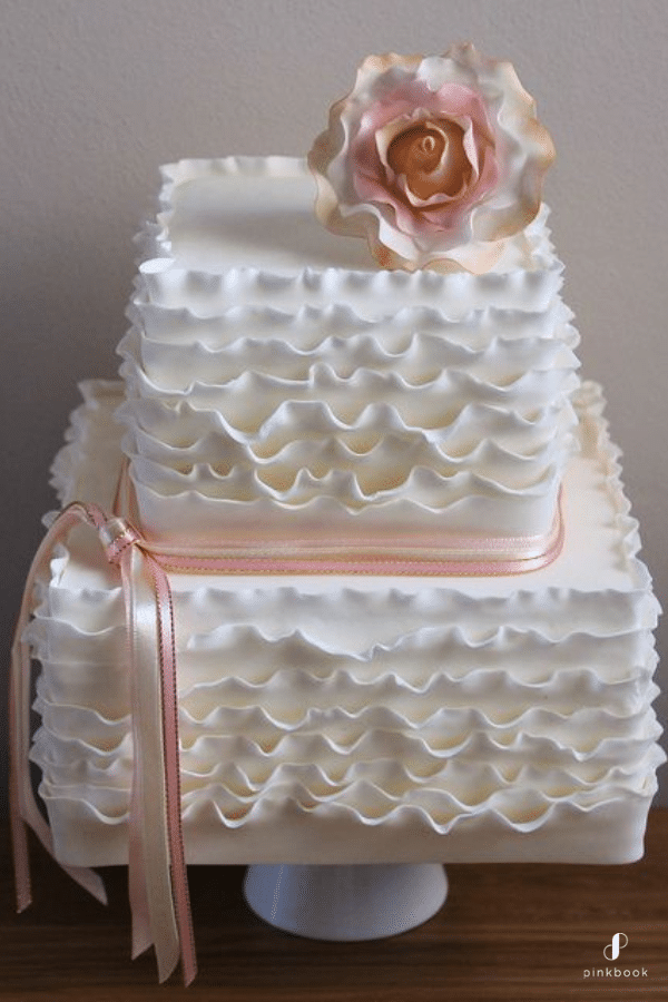 5 Ideas for Small and Fabulous Wedding Cakes 06